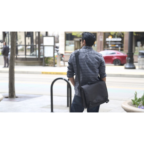 GoPlug Computer Messenger Bag (Graphite)