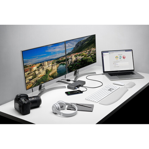 Kensington SD5700T 4-Port Thunderbolt 4 Dual 4K Docking Station